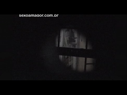 ❤️ Lourinho é secretamente filmado por um voyeur de bairro escondido atrás de tijolos ocos ❤️ Porno em pt-br.sayhentai.ru ﹏